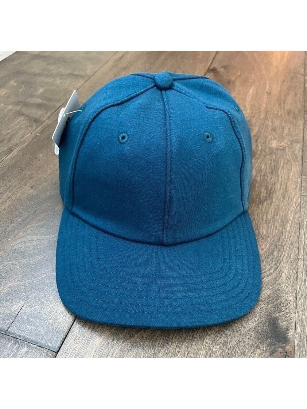 Athleta Triumph Kinetic Baseball Cap